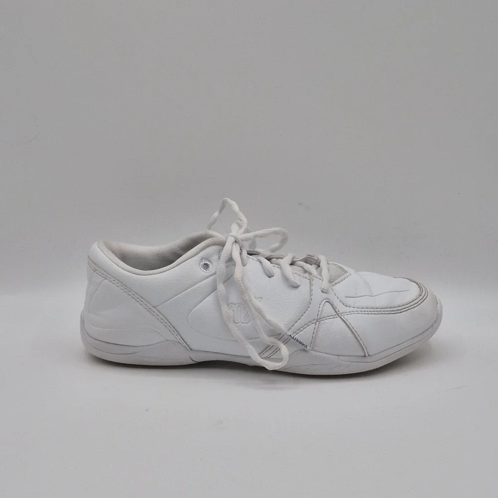 Varsity Huddle Shoes Womens Size 7.5 White Cheerleading Athletic Sneakers 107554